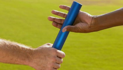 开云平台-马丁内利，在尼日利亚节奏中跳动的巴西灵魂