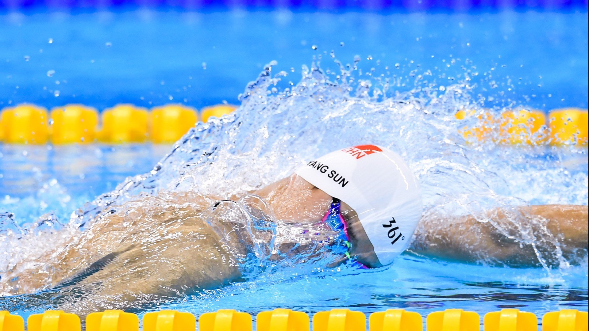 F1年度争冠焦点战，公牛压制热火，赛道上的权力游戏