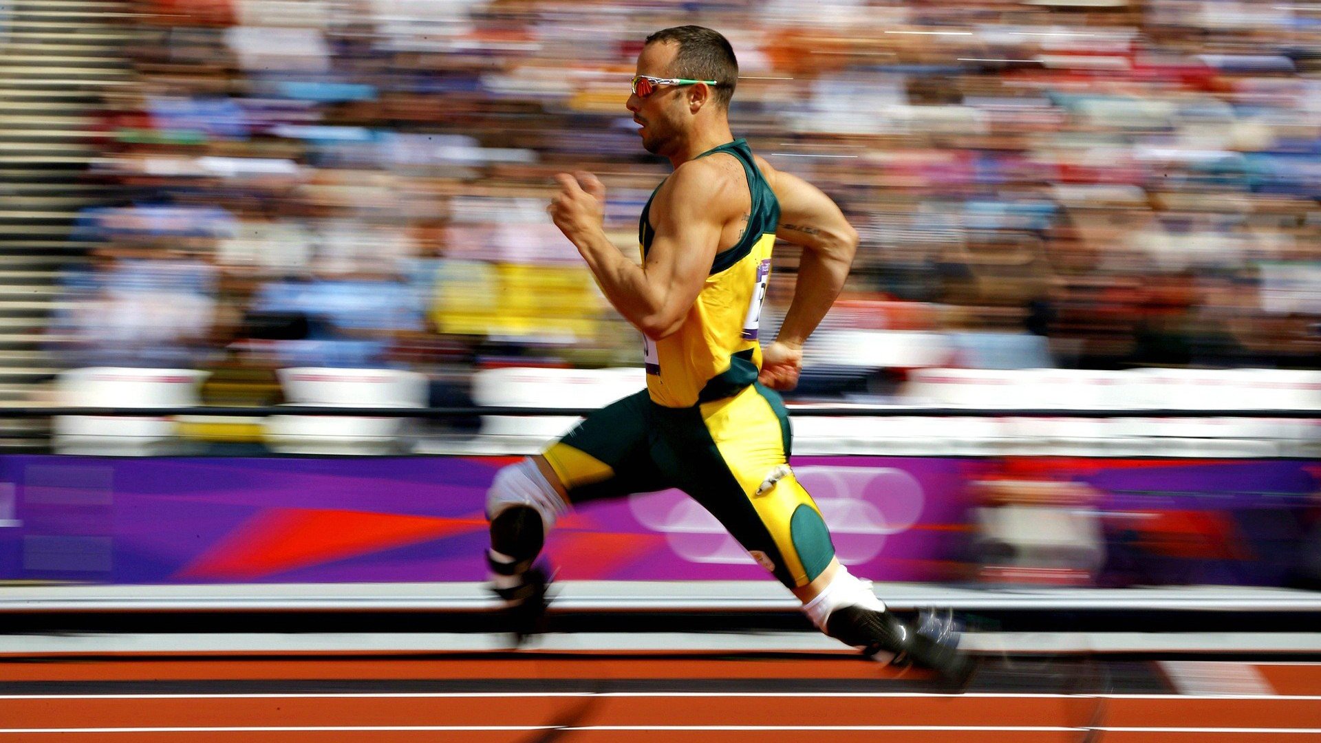 奥运周期关键战焦点战，上海队争冠战胜出火箭