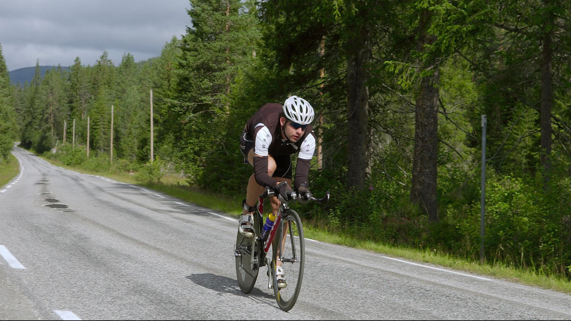F1街道赛之夜，塔图姆赛后评分拉满，当引擎轰鸣遇见篮球心跳