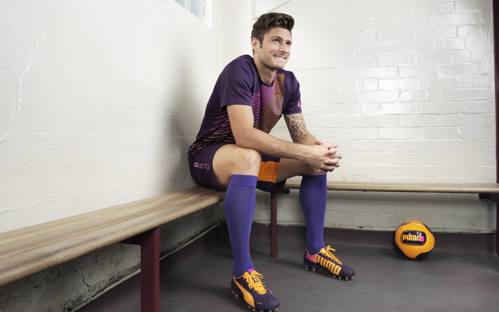 范戴克扛起全队，威尔士掀翻葡萄牙，当巨人倒下，群山崛起