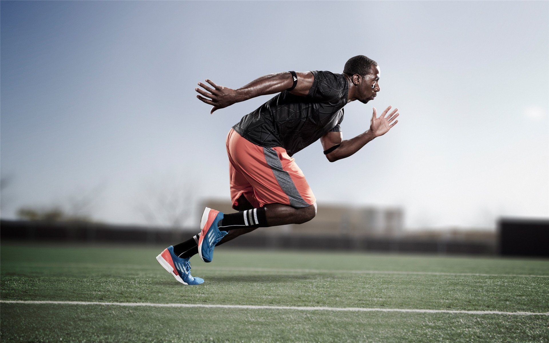 阿尔瓦雷斯，从洪都拉斯泥泞到巴西王座的冠军之路